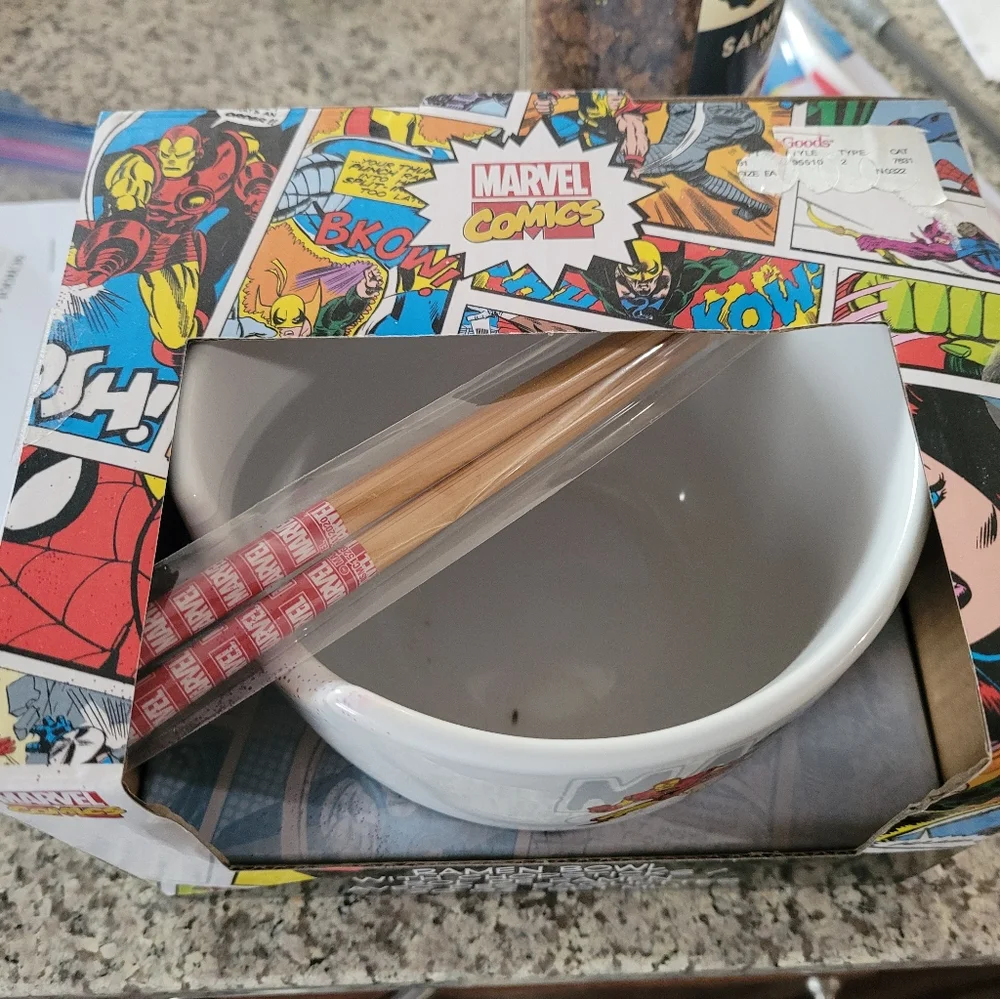 MARVEL RAMAN NOODLE SET - Picture 7 of 7